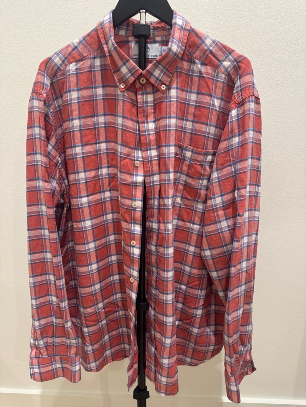 Southern Tide Men's Red and Blue Plaid Button-Down Shirt